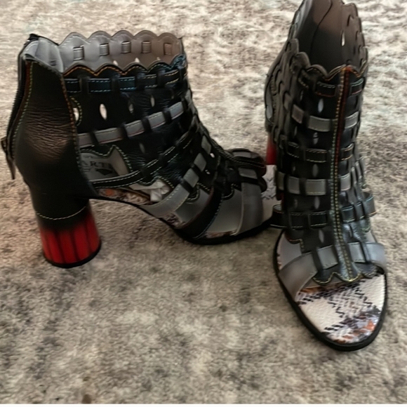 L’Atiste by Spring Step - Picture 2 of 8